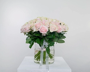 Букет пудровая акварель